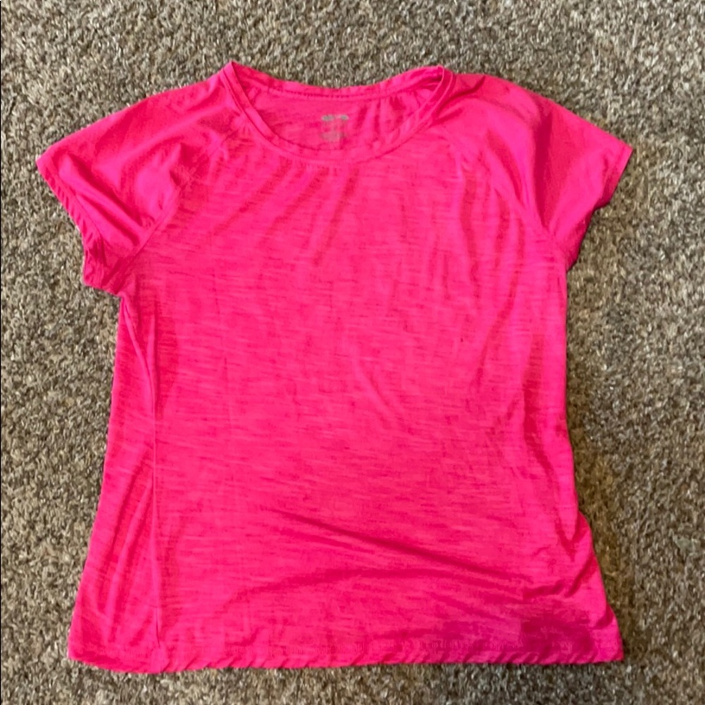 Basic pink Tshirt